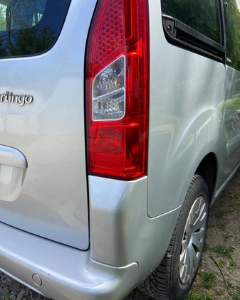 Citroen Berlingo cena 24500 przebieg: 125000, rok produkcji 2010 z Szczecin małe 67